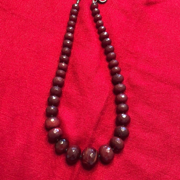 Jewelry - NECKLACE  from Africa,   African Red GARNE.